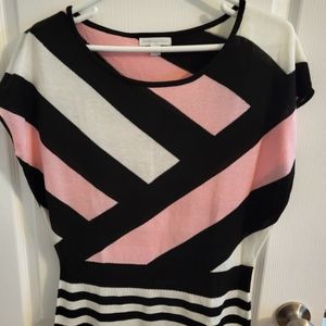 New York & Company sleeveless top size S